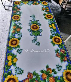 Tavoli in pietra lavica in Umbria e dintorni