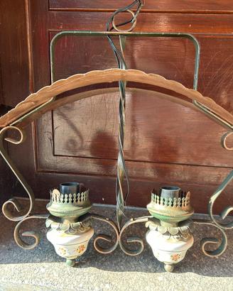 Applique vintage in ferro battuto e ceramica