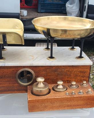 Bilancia a due piatti d’epoca inizio 900