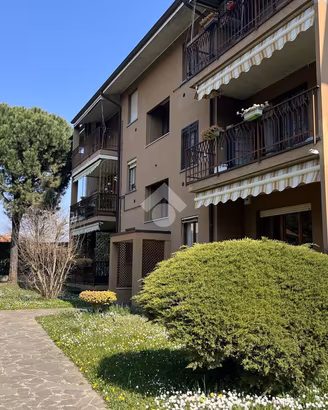 3 LOCALI A PADERNO D'ADDA