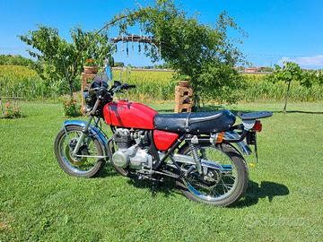 Honda CB400F del 1977 con certificato di storicità