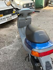 Scooter Piaggio Zip 50 2T
