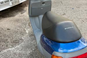 Scooter Piaggio Zip 50 2T