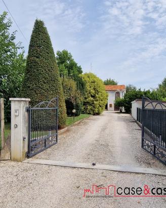 Brugnera - Rustico Rif. V41