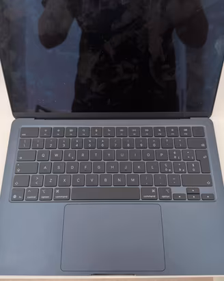 MacBook Air 13” M4 2025 - 16GB RAM / 256GB NUOVO