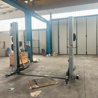 3 Ponti sollevatori e attrezzature varie per off