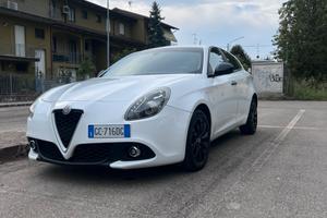 Alfa Romeo Giulietta 1.6 JTDm 120 CV