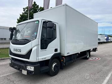 IVECO Eurocargo 75E21/P Playwood con sponda U19276