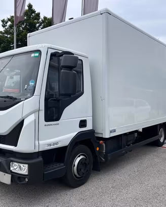 IVECO Eurocargo 75E21/P Playwood con sponda U19276