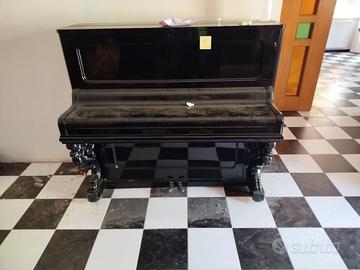 Pianoforte verticale d'epoca BLÜTHNER