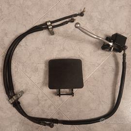 Pompa freno + sportellino benzina Suzuki Burgman 