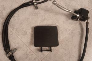 Pompa freno + sportellino benzina Suzuki Burgman 