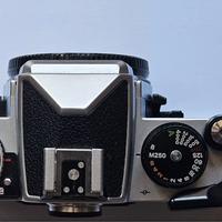 Nikon FE2