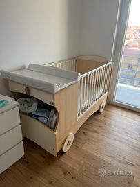 Lettino Fasciatoio marca PALI