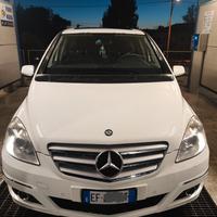 Mercedes-Benz cl. B 180