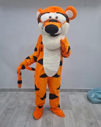 Vestito adulto e Tigro