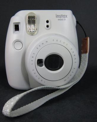 Fotocamera istantanea Fujifilm Instax Mini 9