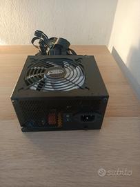 Alimentatore PC Gaming DeepCool 750W 80+ Gold