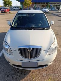 Lancia Ypsilon usata