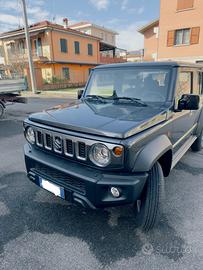 Suzuki Jimny 5 porte 4 posti nuova