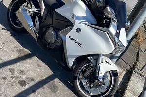 Honda VFR 1200 F
