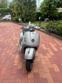 Vespa gts 250 2008