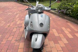 Vespa gts 250 2008