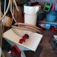 pigiatrice e diraspatrice uva