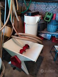 pigiatrice e diraspatrice uva