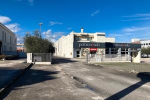 Zona commerciale jesi