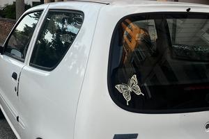 auto fiat 600