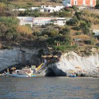 Bilocale Rosso Piscine Naturali Settembre a Ponza