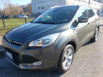 FORD Kuga 2.0 TDCI 120 CV S&S 2WD Titanium