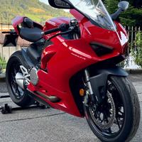 Ducati Panigale V2