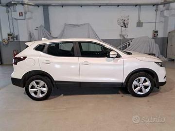 NISSAN QASHQAI 1.5 dCi 115 Business DCT