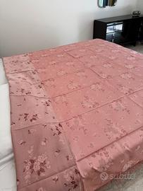 Dai vecchi bauli, copriletto in rasatello di seta