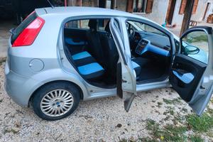 Fiat grande punto 1.3 Mjt diesel del 2006  5 por t
