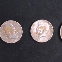 Dollari e monete da collezione 
