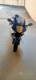 Yamaha R1 2015