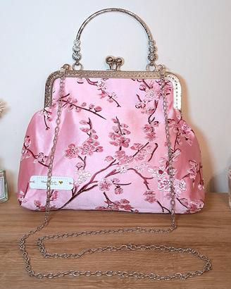 Borsa fatta a mano con broccato giapponese 