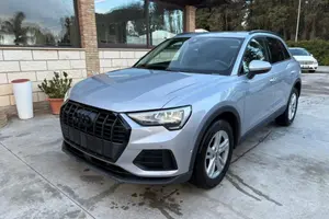 AUDI Q3 35 TDI Quattro