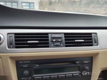 Bocchetta clima centrale BMW 320D del 2006
