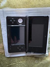 nintendo 3ds con scalota,manualistica e caricabatt