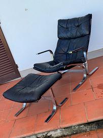 Poltrona Siesta Westnofa Acciaio Pelle con Pouf