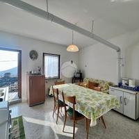 CASA SEMINDIPENDENTE A MONASTERO DI LANZO