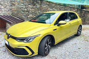 Volkswagen Golf 8 1.5 eTSI 130cv R-Line