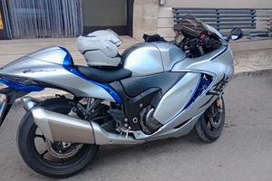 Suzuki Hayabusa Gsx 1300 Argento Melbourne 2025