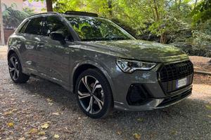 AUDI Q 3 TDI S TRONIC