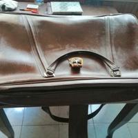 2 valige di pelle stile antico 