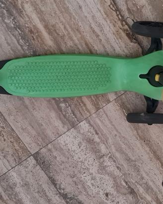 Monopattino 3 ruote bimbo Decathlon Oxelo B1